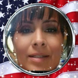 Meet your Posher, Rae